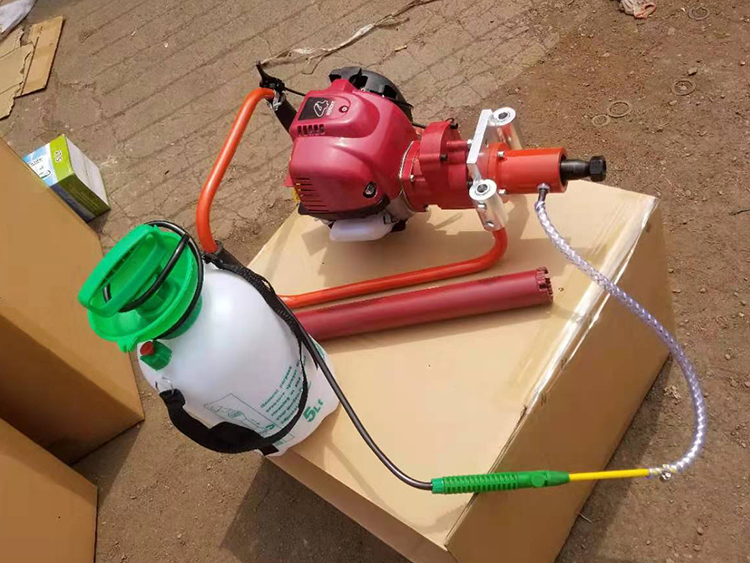 NLQ-45型内燃砼枕(zhěn)螺栓鑽取機