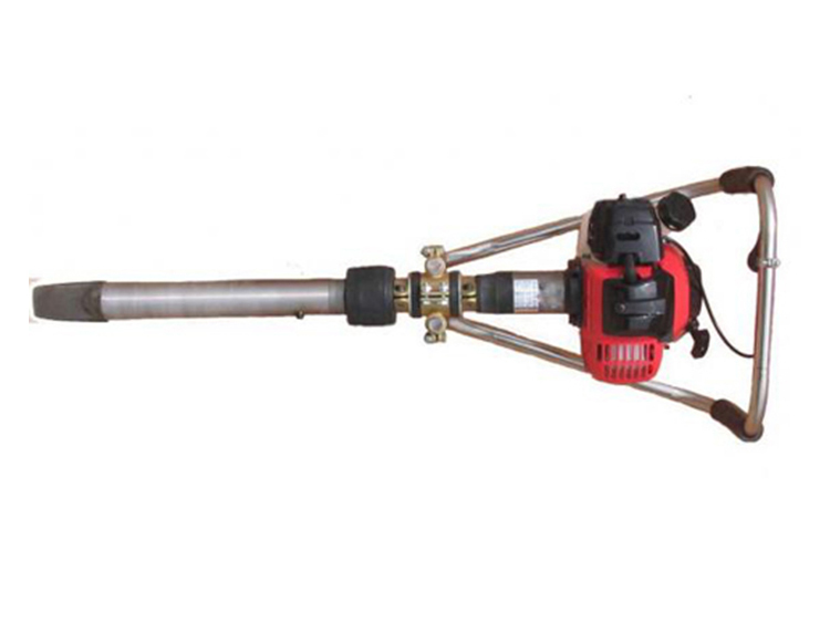 ND-4型手(shǒu)提式内燃搗固(gù)鎬