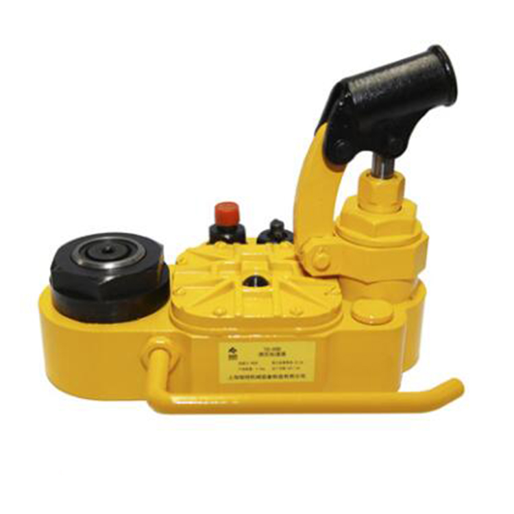 YQ-88B型高鐵(tie)用液壓(ya)起道器(qi)