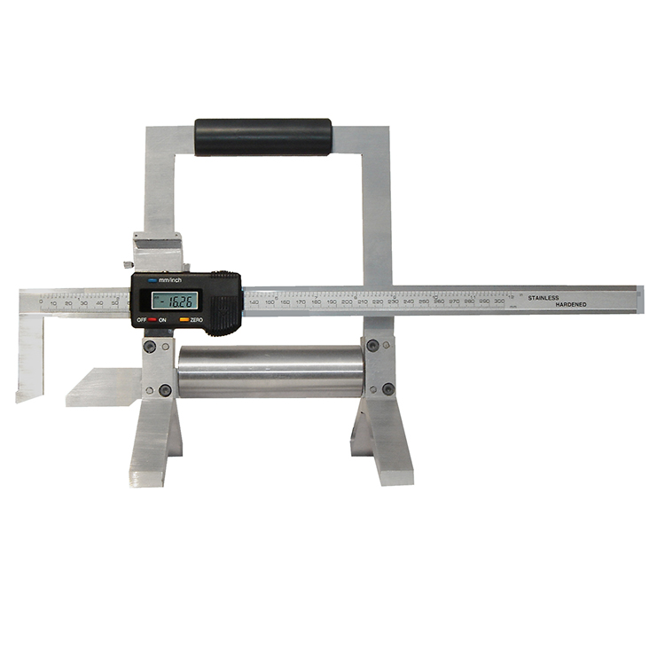 機(ji)車輪對(duì)組裝專(zhuān)用深度(dù)尺