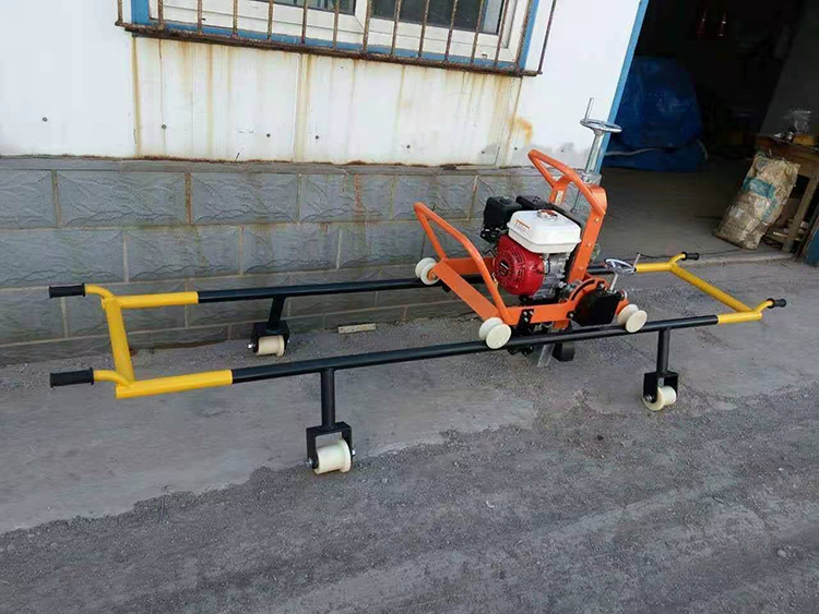 NCM-4.0型内燃(ran)道岔打磨(mo)機