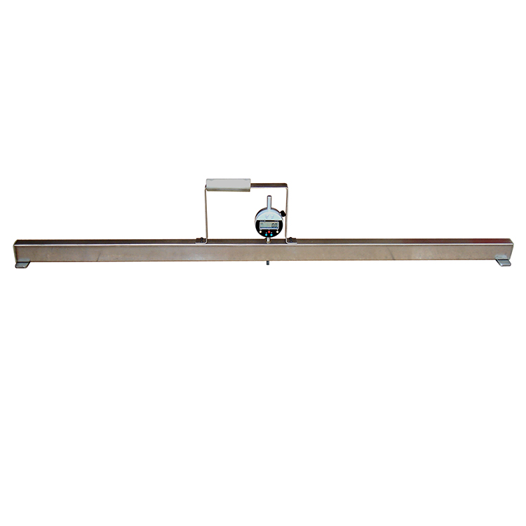 鋼(gang)軌直度(dù)尺