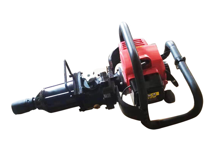 NLB-550型(xíng)手提式内燃(ran)螺栓扳手 